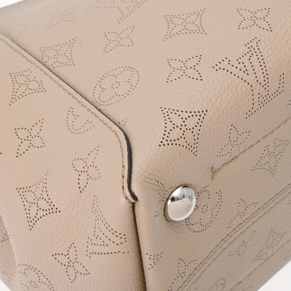 LOUIS VUITTON Monogram Mahina Hina PM Gale M54351 Women's Leather Handbag - Picture 8 of 12